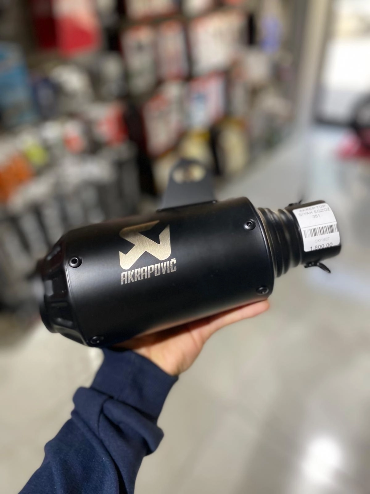 AKREP TÜP SİYAH EGZOZ